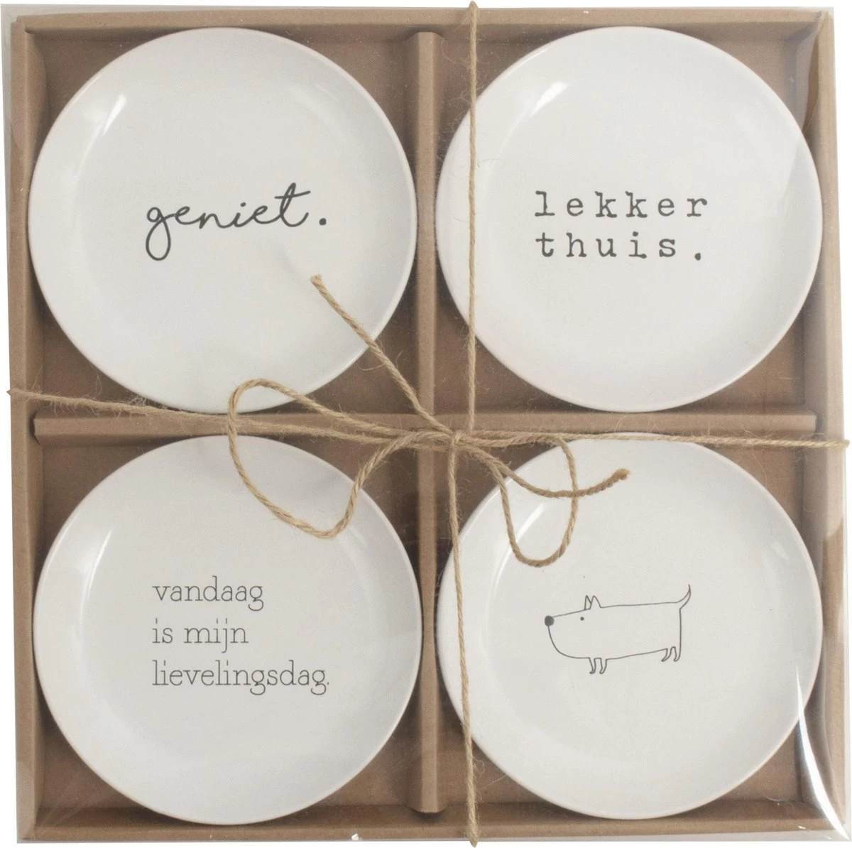Bord Set Van 4 Stuks ø15cm . Met Tekst Geniet / Lekker/ Vandaag Is Mijn Lievelingsdag /hondje Gusta 3 Bord Set Van 4 Stuks ø15cm . Met Tekst Geniet / Lekker/ Vandaag Is Mijn Lievelingsdag /hondje Gusta