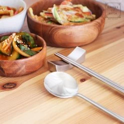 House Of Husk 1 Persoons Chopstick Lepel Set - 1 Paar Metalen Koreaanse Eetstokjes - Inclusief Eetlepel En Houder - RVS - Metaal - Eetstokjes - Koreaans - Vaatwasserbestendig - Sushi Chopsticks - Noodles - Zilver 9 House Of Husk 1 Persoons Chopstick Lepel Set - 1 Paar Metalen Koreaanse Eetstokjes - Inclusief Eetlepel En Houder - RVS - Metaal - Eetstokjes - Koreaans - Vaatwasserbestendig - Sushi Chopsticks - Noodles - Zilver -Keukenbenodigdheden Winkel 1200x1200 1088