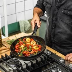 KitchenAid Classic Forged Aluminium Wok ø28cm - Zwart - Inductie - Anti-aanbak -Keukenbenodigdheden Winkel 1200x1200 109