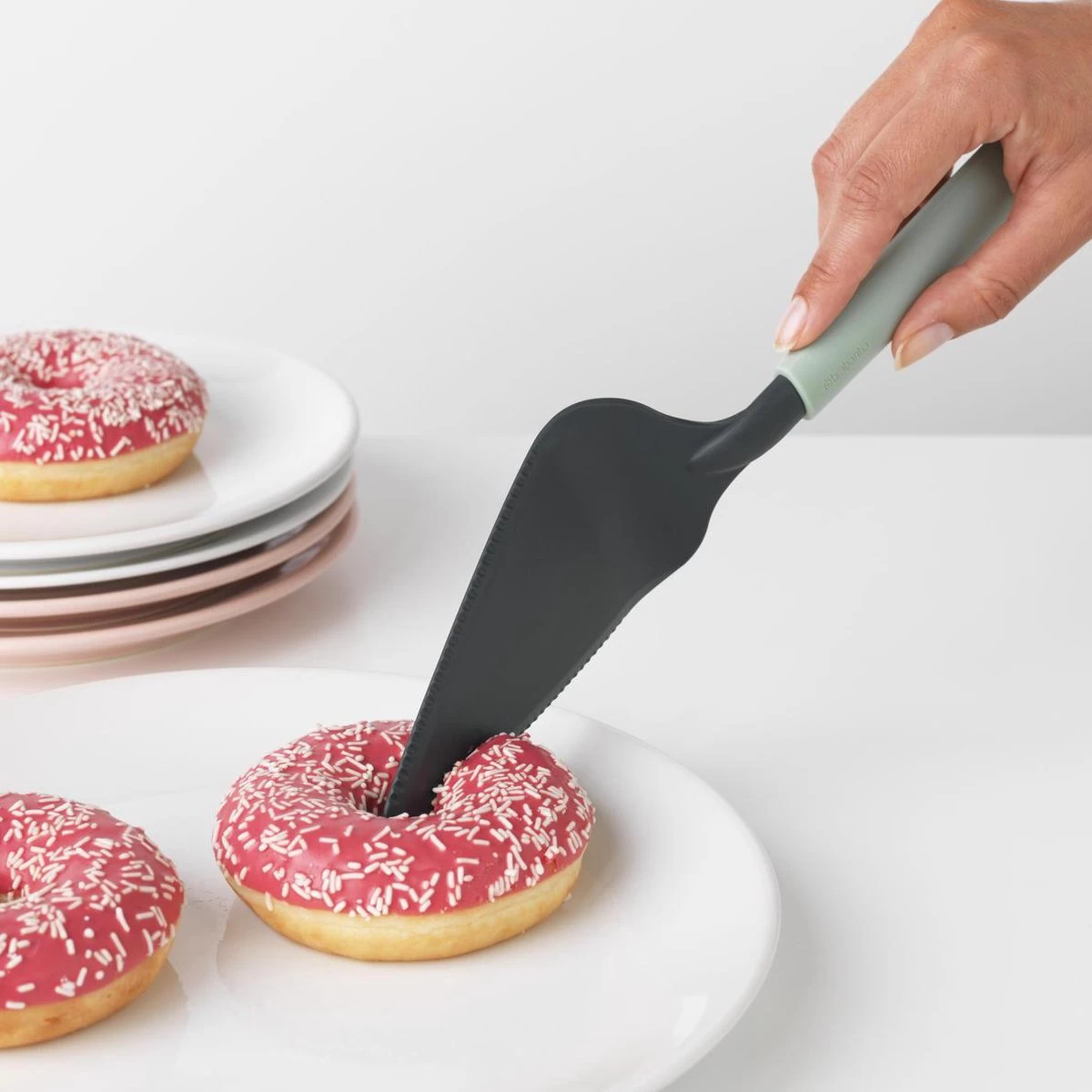 Brabantia Tasty+ Taartschep Plus Snijrand - Jade Green 5 Brabantia Tasty+ Taartschep Plus Snijrand - Jade Green - Afbeelding 3