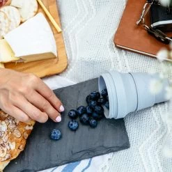 STOJO - Opvouwbare Beker - To Go - Grijs - 237ml - Herbruikbaar 13 STOJO - Opvouwbare Beker - To Go - Grijs - 237ml - Herbruikbaar -Keukenbenodigdheden Winkel 1200x1200 1250