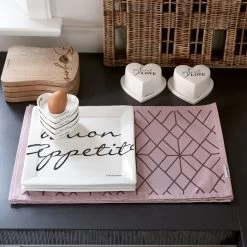 Riviera Maison Eierdop Set Van 2 - The Perfect Heart Egg Cup - Porselein -Keukenbenodigdheden Winkel 1200x1200 1565