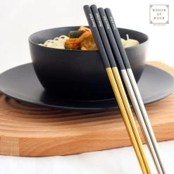 House Of Husk Chopsticks Set - Koreaanse Eetstokjes - Vaatwasserbestendig - RVS - 5 Paar - Duo Tone - Zwart Zilver -Keukenbenodigdheden Winkel 1200x1200 823
