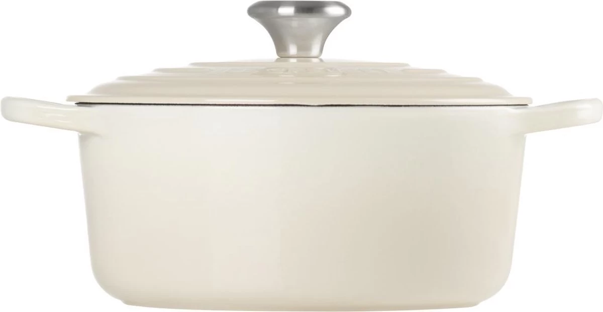 Le Creuset Braadpan Signature Meringue - ø 24 Cm / 4.2 Liter 5 Le Creuset Braadpan Signature Meringue - ø 24 Cm / 4.2 Liter - Afbeelding 3