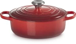 Le Creuset - Gietijzeren - Lage Braadpan - 24cm - Kersenrood 31 Le Creuset - Gietijzeren - Lage Braadpan - 24cm - Kersenrood -Keukenbenodigdheden Winkel 1200x695 2