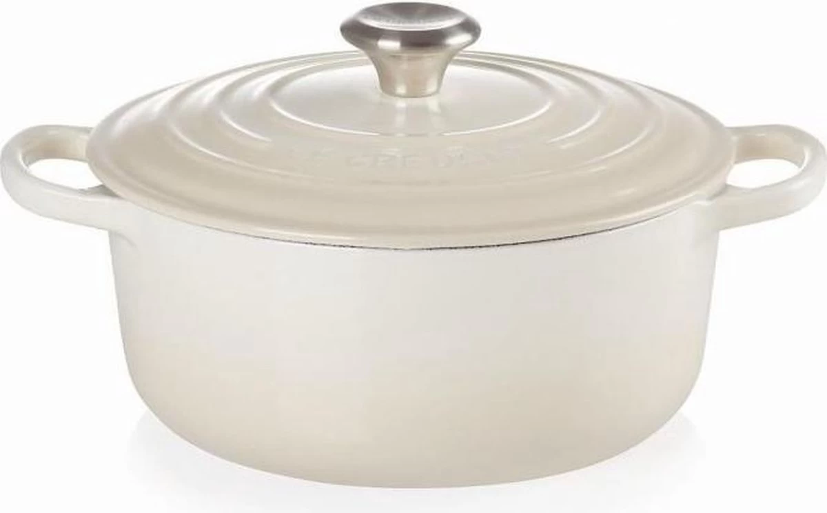 Le Creuset Braadpan Signature Meringue - ø 24 Cm / 4.2 Liter 7 Le Creuset Braadpan Signature Meringue - ø 24 Cm / 4.2 Liter - Afbeelding 5