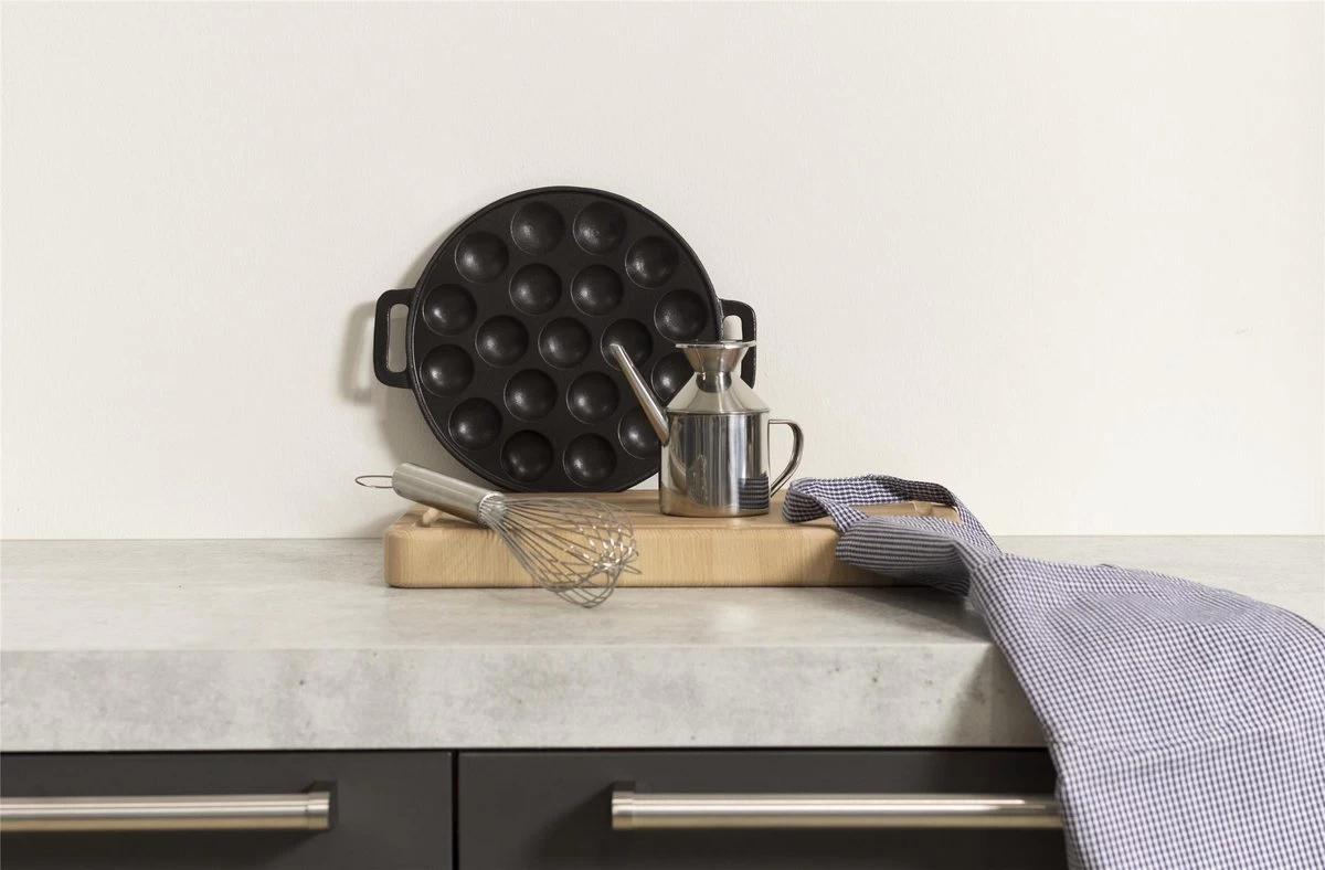 Inno Cuisinno Poffertjespan - Ø 24 Cm - Zwart 5 Inno Cuisinno Poffertjespan - Ø 24 Cm - Zwart - Afbeelding 3