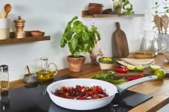 Tefal Natural Chef Koekenpan - Ø 24 Cm -Keukenbenodigdheden Winkel 1200x797 1