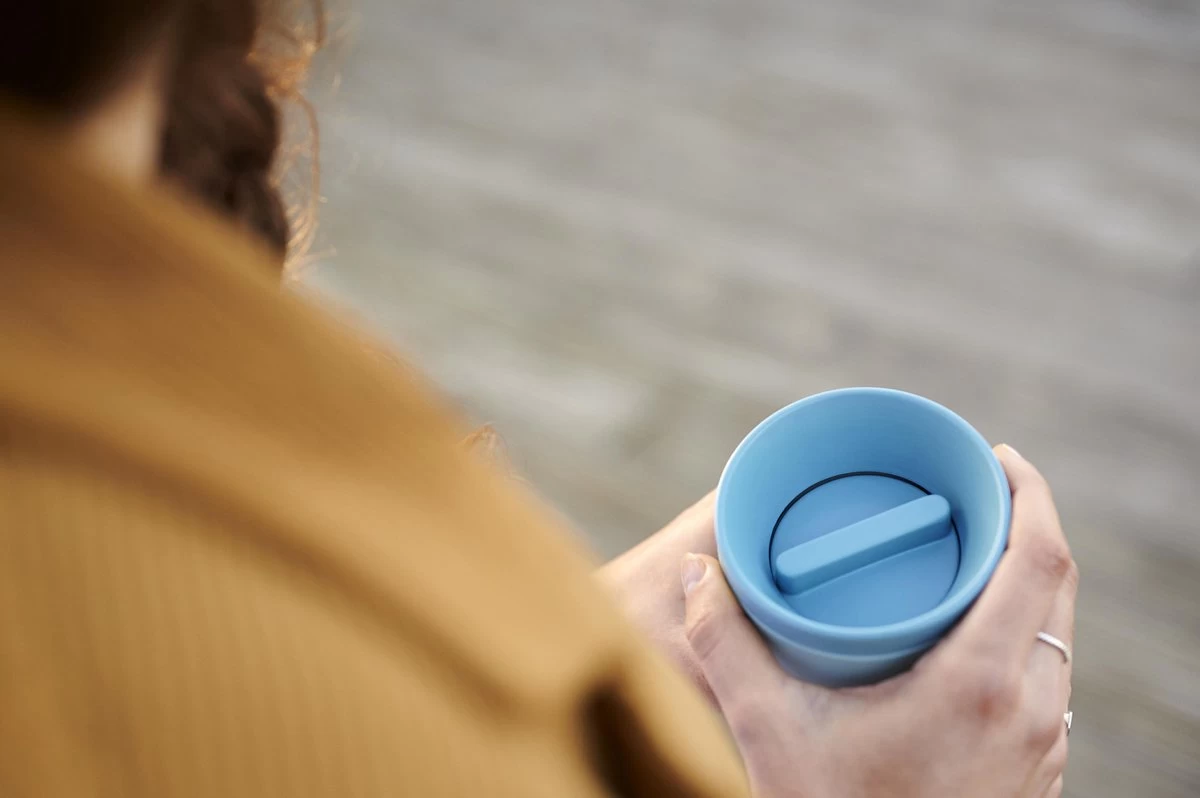 Mepal Isoleerbeker Ellipse 375 Ml – Houdt Je Drankje 4 Uur Warm En 8 Uur Koud – Titanium – Koffiebeker To Go – Lekdicht – Thermosbeker 5 Mepal Isoleerbeker Ellipse 375 Ml – Houdt Je Drankje 4 Uur Warm En 8 Uur Koud – Titanium – Koffiebeker To Go – Lekdicht – Thermosbeker - Afbeelding 3