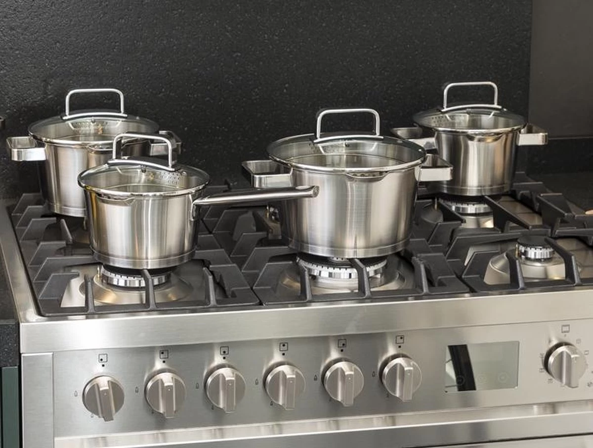 Sola Pannenset Diamond - 4 Delig - Ø 16,16,18,20 Cm - Zilver - RVS - Sandwichbodem 13 Sola Pannenset Diamond - 4 Delig - Ø 16,16,18,20 Cm - Zilver - RVS - Sandwichbodem - Afbeelding 11