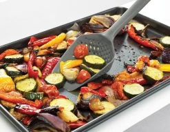 Joseph Joseph Scoop Plus Vergietlepel - Schuimspaan - Frituurschep 20 Joseph Joseph Scoop Plus Vergietlepel - Schuimspaan - Frituurschep -Keukenbenodigdheden Winkel 1200x930 6