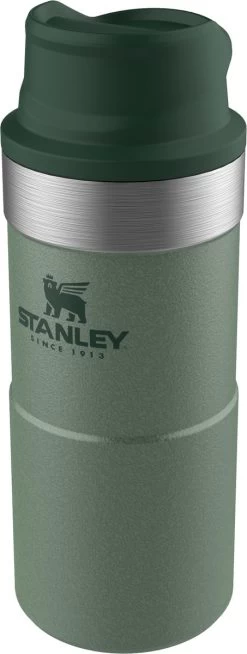 Stanley Trigger-Action Travel Mug 0.35L - Thermosfles - Hammertone Green -Keukenbenodigdheden Winkel 453x1200