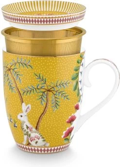 Pip Studio La Majorelle Yellow - Theeset - Porselein - Mok + Theezeef + Theetip - Porselein - 350ml - Geel Servies - Pasen - Konijn -Keukenbenodigdheden Winkel 864x1200 1