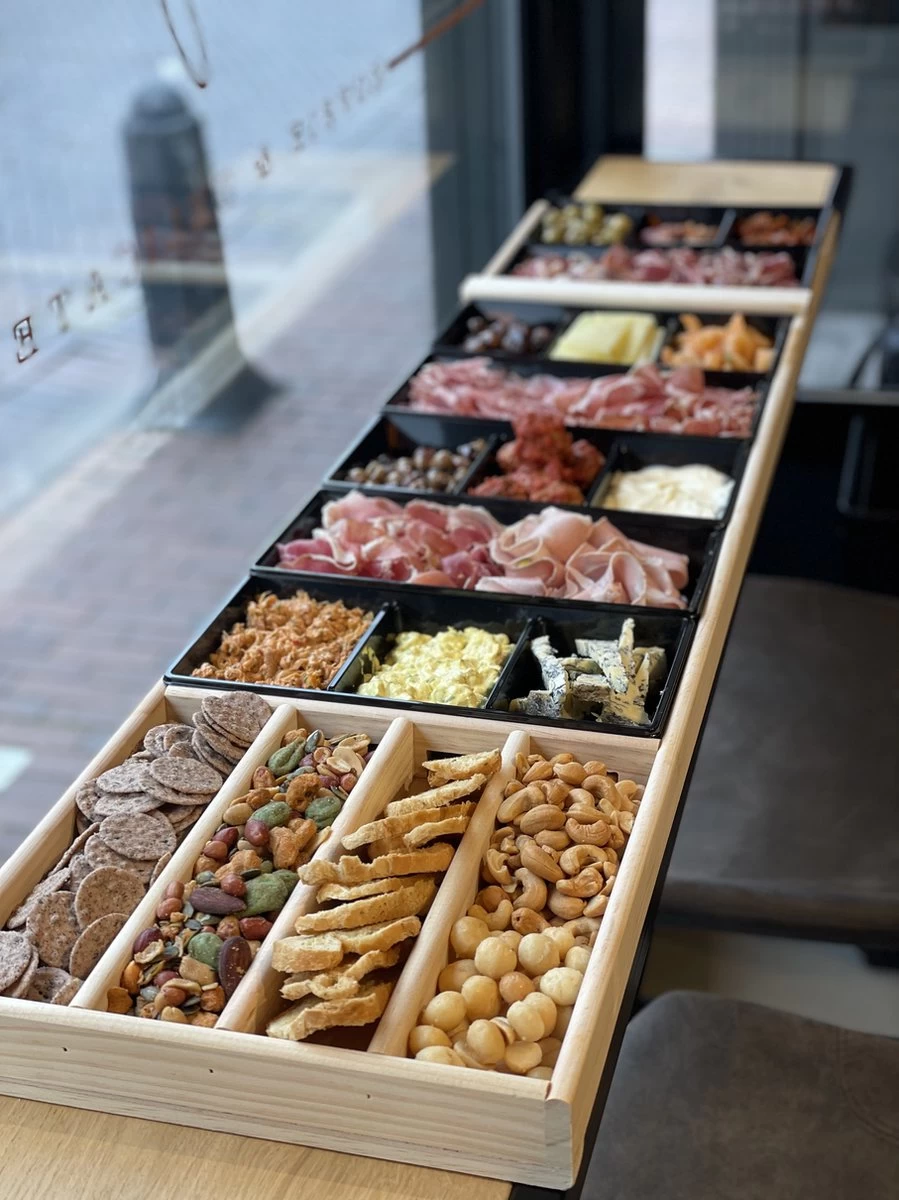 Sjoelbak - Borrelsjoelbak - Hapjesplank - Borrelplank - Mini Sjoelbak 120 Cm Met Zwarte Bakjes - Kleine Sjoelbakken 4 Sjoelbak - Borrelsjoelbak - Hapjesplank - Borrelplank - Mini Sjoelbak 120 Cm Met Zwarte Bakjes - Kleine Sjoelbakken - Image 3